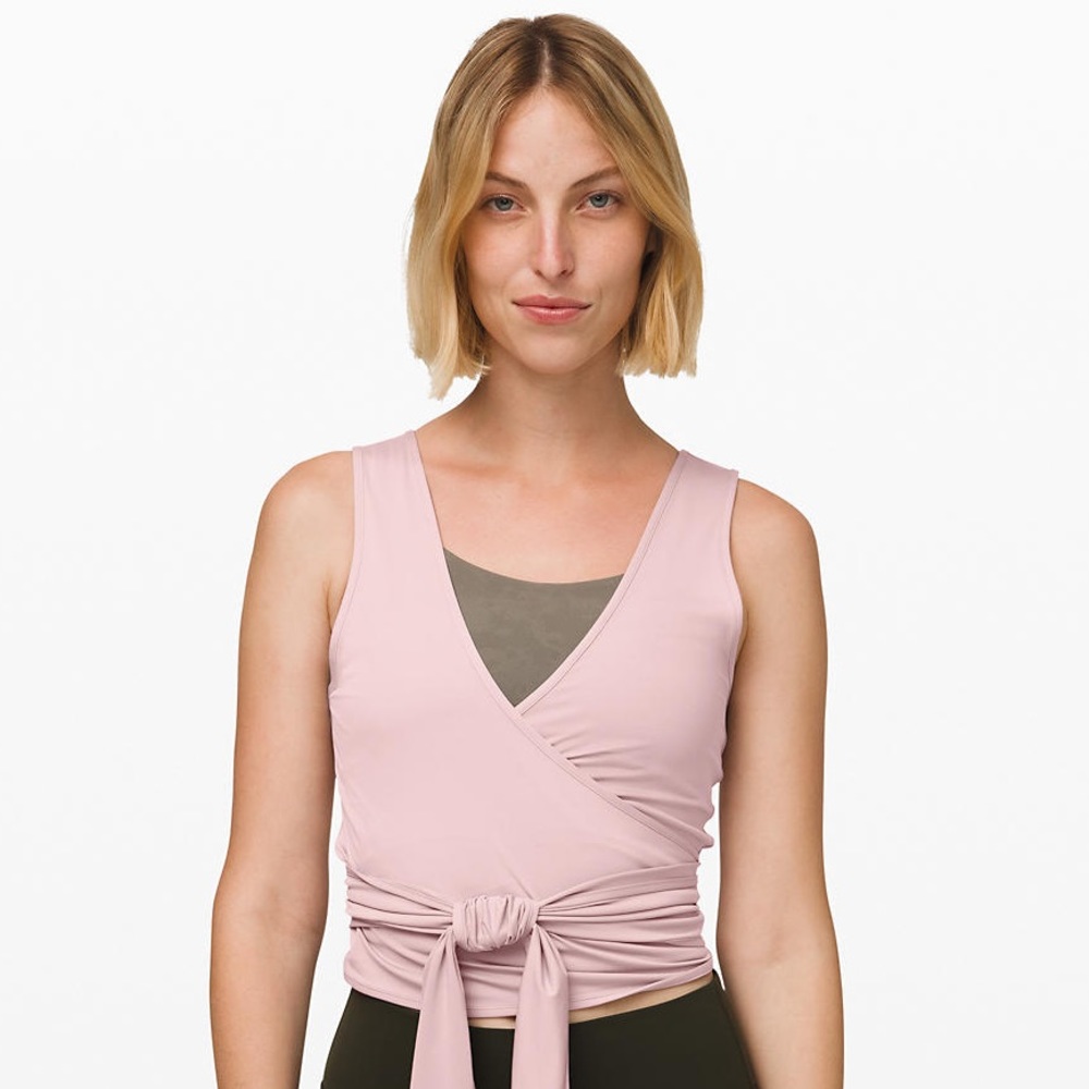 Lululemon Twist me up crop tank